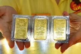 Giá vàng hôm nay 21/9: Tăng dựng đứng? 