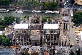 Nhà thờ Đức Bà nhận nguồn tài trợ không ngờ khi tỷ phú hứa rồi “lặn mất tăm”