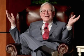 Sở hữu hơn “100 tỷ USD”... không tưởng tượng nổi Warren Buffett tiêu tiền kiểu này