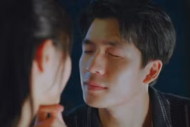 Nam chính phim “Chúng ta của 8 năm sau” kể về 15 lần hôn nữ chính