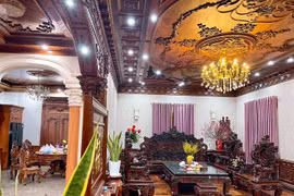 Cận cảnh căn biệt thự toàn gỗ quý của đại gia Bắc Ninh