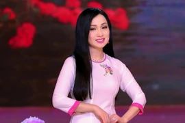 Khối tài sản đồ sộ của em gái ca sĩ Cẩm Ly