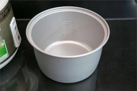 5 dấu hiệu nồi cơm điện cần bỏ gấp, cố dùng sẽ rước bệnh