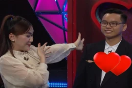 Gái xinh hay nhõng nhẽo đi hẹn hò khiến bạn trai “đổ gục”