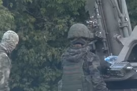 Video ‘siêu súng cối’ 2S4 Tyulpan của Nga công phá mục tiêu ở Ukraine 