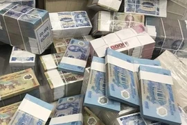 "Loạn" phí đổi tiền lẻ dịp Tết trên chợ online