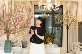 Khối tài sản kếch xù của nghệ sĩ Vân Dung ở tuổi U50 