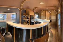 Nội thất xịn như khoang hạng C máy bay trên đoàn tàu 5 sao ở Việt Nam