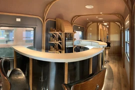 Nội thất xịn như khoang hạng C máy bay trên đoàn tàu 5 sao ở Việt Nam