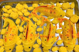 Thạch cá chép “đổ bộ” chợ mạng trước ngày ông Công ông Táo