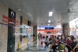 50 người đau bụng và nôn ói sau ăn bánh đêm Trung thu, Sở Y tế TP.HCM họp khẩn