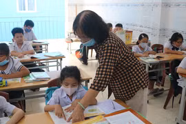 Những lớp học đẫm tình người trong căn nhà bị bỏ hoang