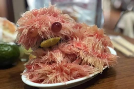 Làm mâm quả Trung thu, các con nhìn thấy đều khóc thét 