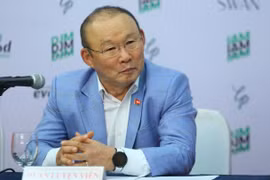 HLV Park Hang Seo: Ông Troussier giỏi nhưng cần thời gian 