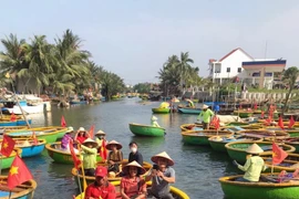 Khám phá Rừng dừa Bảy Mẫu - “Tiểu miền Tây” trong lòng Hội An