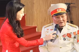 Câu chuyện cảm động về những ngày quyết tử bảo vệ Thủ đô