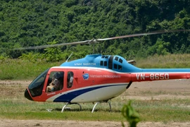 Tạm dừng tour trực thăng ngắm cảnh sau vụ rơi máy bay Bell 505