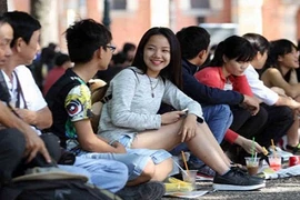 Uống ly cà phê 2.500 đồng phải nộp thuế đặc biệt