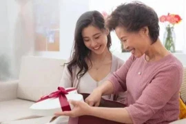 “Bốn vật không cho, đời sau luôn phú quý” 