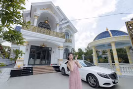 Choáng ngợp biệt thự hơn 10 tỷ của Hoa hậu Phan Thị Mơ