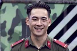 Những cảnh vệ điển trai được dân mạng tìm kiếm