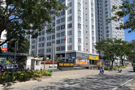 Họp khẩn, báo cáo thành phố vụ cư dân mua nhà không được vào ở