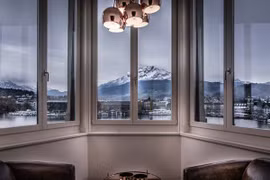 'Gói Covid-19' giá 77.000 đô của khách sạn Thụy Sĩ