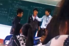 Nghệ An: Thầy giáo trần tình việc tát học sinh do không thuộc bài cũ