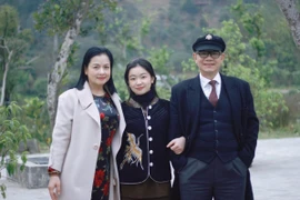 Hôn nhân hai nghệ sĩ đều là đại tá quân đội