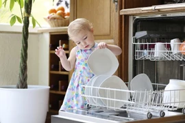 Hàng loạt máy rửa bát bất ngờ giảm giá đến 50%, chỉ còn từ 6 triệu đồng/chiếc 