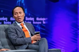 Tỷ phú gốc Việt duy nhất khiến phố Wall “kiêng nể” là ai?