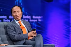 Tỷ phú gốc Việt duy nhất khiến phố Wall “kiêng nể” là ai?