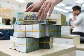 Năm 2024, lãi suất ngân hàng sẽ ra sao?