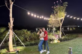 Angela Phương Trinh lại gây xôn xao sau mối tình ngắn ngủi 3 ngày với Cao Thái Sơn