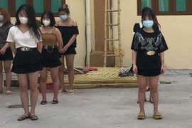 38 nam nữ tụ tập hát karaoke bất chấp dịch Covid-19