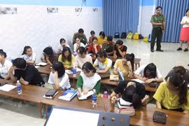 Đà Nẵng: Bắt quả tang trung tâm ngoại ngữ truyền đạo trái phép