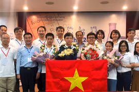  Cả 4 học sinh Việt Nam tham dự Olympic Hoá học quốc tế đều đoạt huy chương Vàng