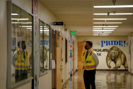 Bạo lực học đường gia tăng khi trẻ em Mỹ quay lại trường