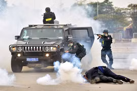 Chùm ảnh: Lễ xuất quân diễn tập phương án bảo vệ Đại hội Đảng lần thứ XIII