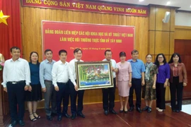 Liên hiệp các Hội Khoa học và Kỹ thuật Việt Nam làm việc tại Tỉnh ủy Tây Ninh 