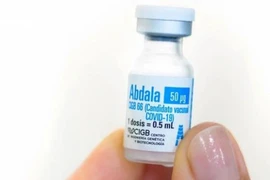 Cuba cấp phép sử dụng khẩn cấp vaccine ngừa Covid-19 nội địa