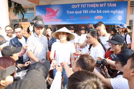 Mỹ Tâm cũng vướng rắc rối vì thông tin kêu gọi từ thiện