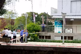 Vụ Chi cục trưởng Thi hành án rơi lầu: Đang điều trị bệnh trầm cảm