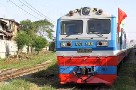 Không thể xây đường sắt cao tốc 350km/h