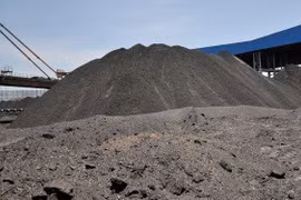  Tro xỉ nhiệt điện có thể làm vật liệu san lấp