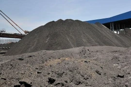  Tro xỉ nhiệt điện có thể làm vật liệu san lấp