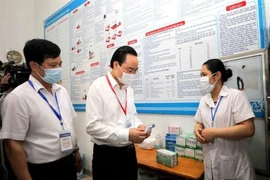 Cấm lấy danh nghĩa Ban đại diện cha mẹ HS thu các khoản ngoài