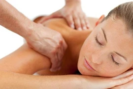 Bấm huyệt giảm đau do ung thư