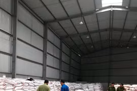 Bình Dương: Phát hiện lượng lớn đường cát, nghi giả mạo xuất xứ Việt Nam