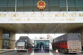 Trung Quốc mở dần cửa khẩu thông thương